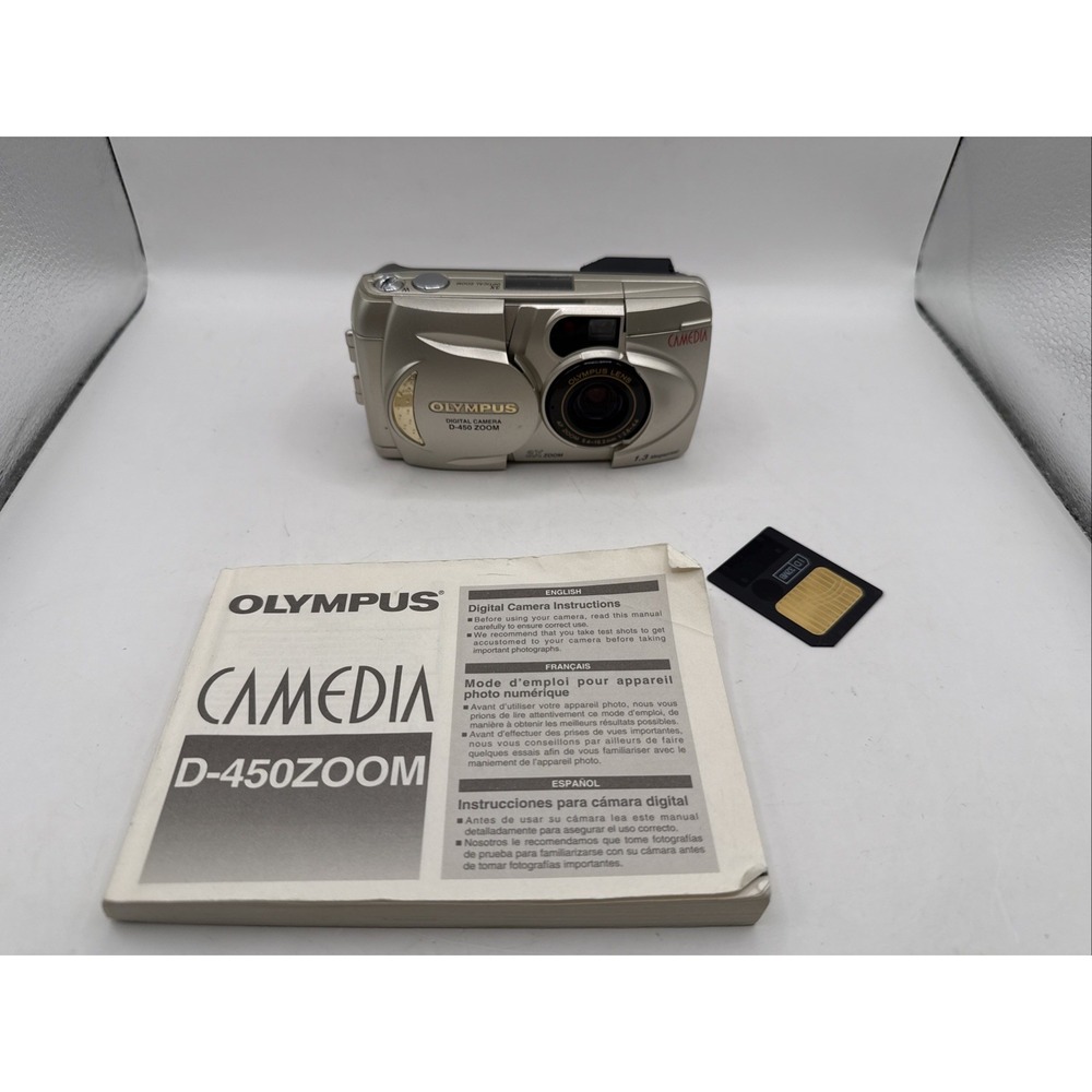 Olympus D-460 Zoom Silver 1.3 Mega Pixel Digital Camera with 3x Untested